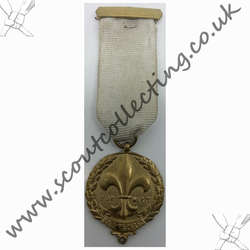 Medal of Merit on White Ribbon 1909-1919 Version 1b